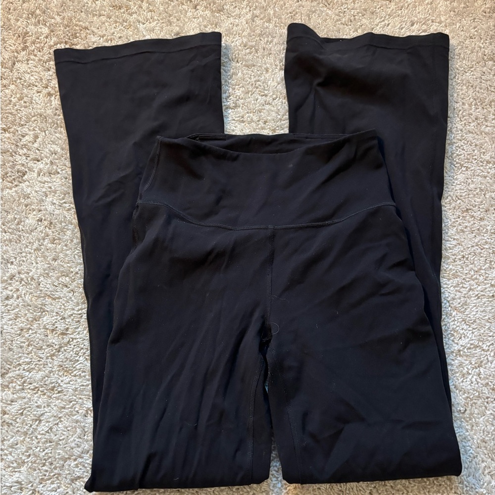 Lululemon Black Flare Leggings for Women